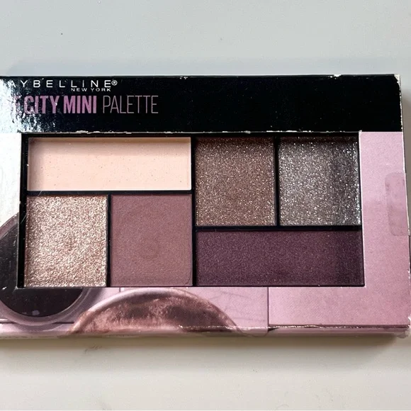 Maybelline Mini Eyeshadow Palette - Chill Brunch Neutrals - Picture 3 of 6
